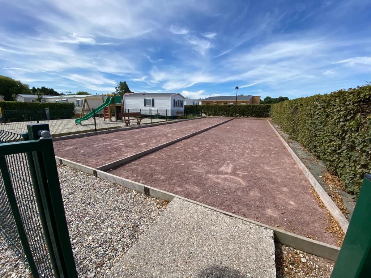 Camping Le Clos Savoye Biville-sur-Mer Exterior foto